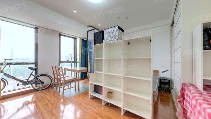 哥伦大厦二手房实景图