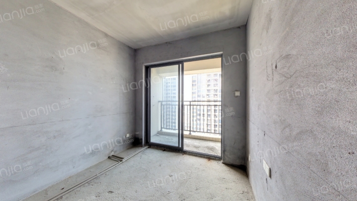 合信地王广场二手房实景图