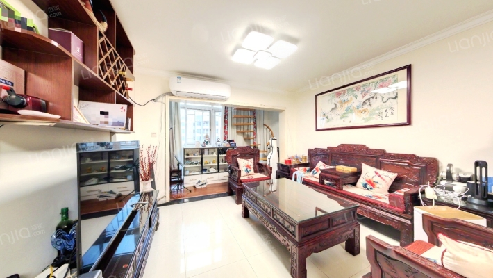 保利麓苑二手房实景图