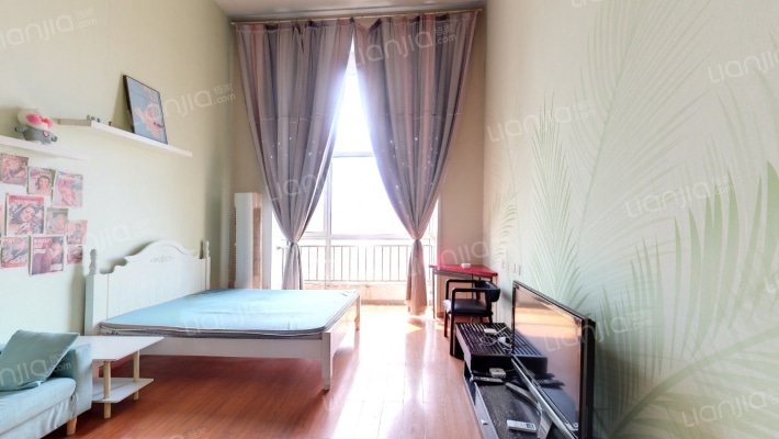 蔚蓝轩二手房实景图