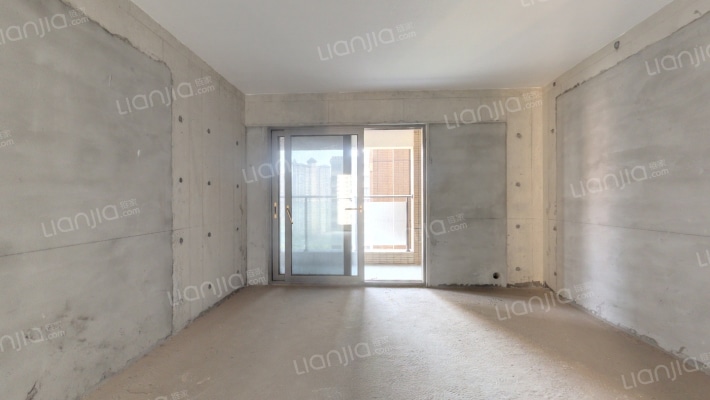 梵高的花园二手房实景图