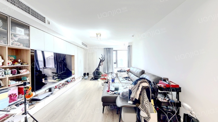 芳群公寓二手房实景图