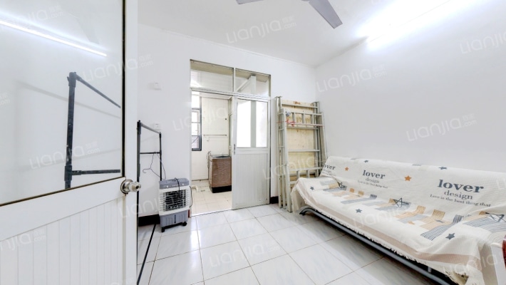 医平村二手房实景图