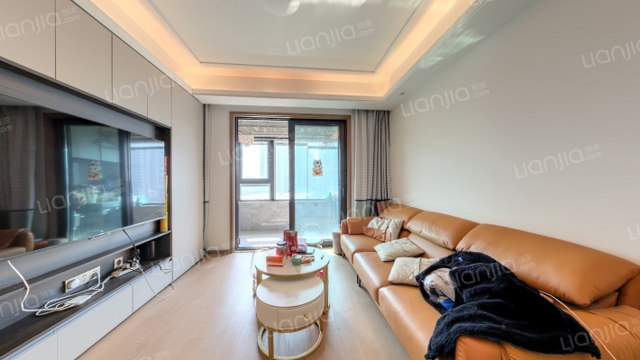 上东逸境二手房实景图