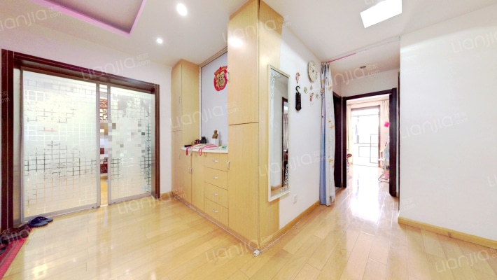 腊梅里散盘二手房实景图