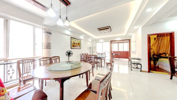 督院府邸二手房实景图