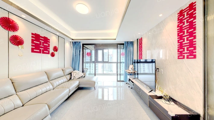 融信天樾府二手房实景图