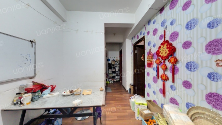 罗兰小镇二手房实景图