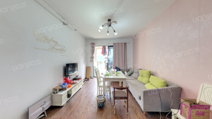 中建梅溪湖中心二手房实景图