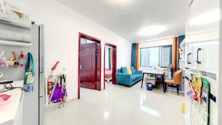 恒大绿洲四期二手房实景图