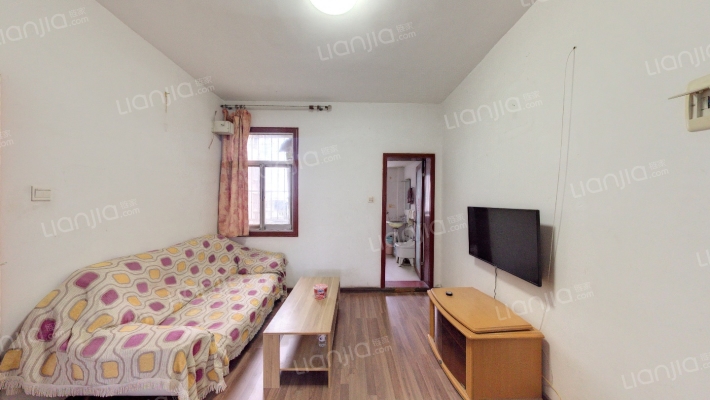 一纬路二手房实景图