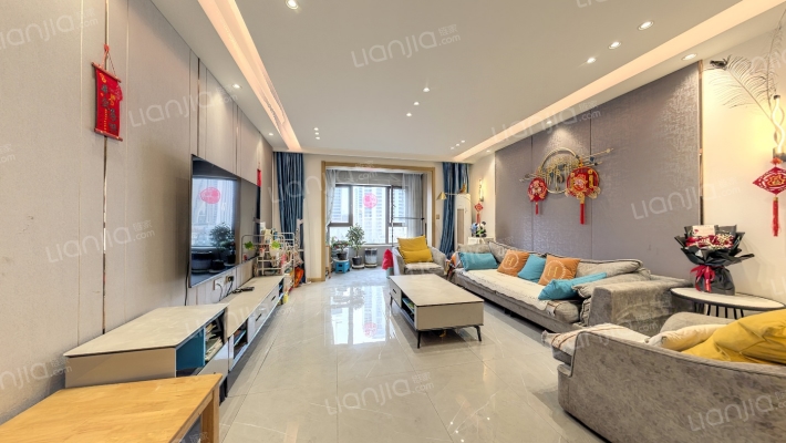 融创珑府二手房实景图