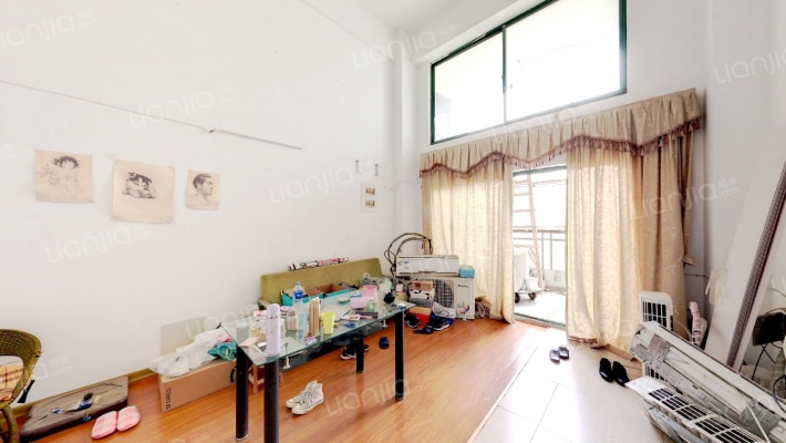 隆晖花园二手房实景图