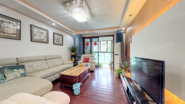 大地伊丽雅特湾二手房实景图