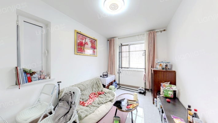 靖博园二手房实景图