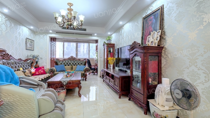 金地嘉年华城C区二手房实景图