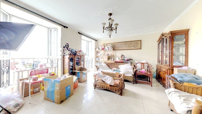 四季家园二手房实景图