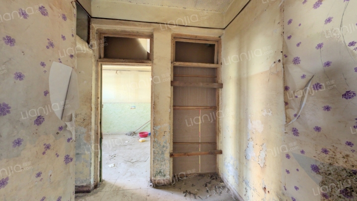 无线电十六厂宿舍二手房实景图