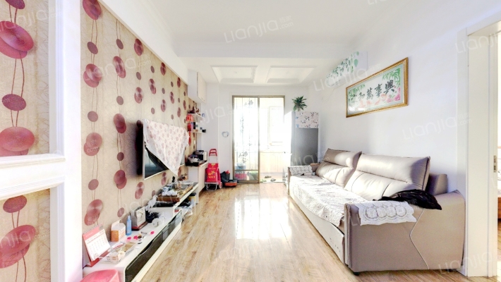 温莎小镇二手房实景图