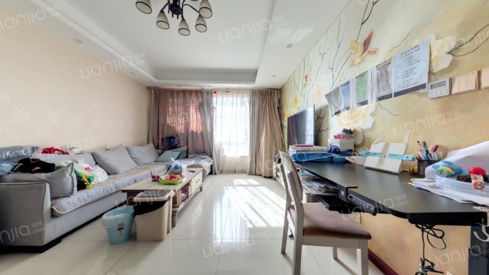 保利锦湖林语南区二手房实景图