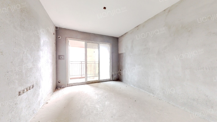 海伦国际二手房实景图