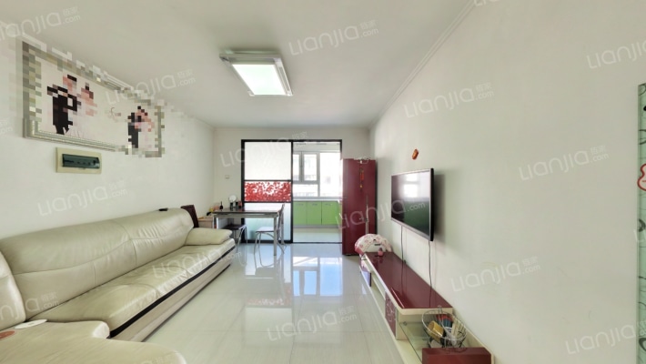 龙新雅居二手房实景图