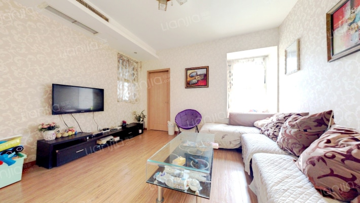 摩根中心二手房实景图