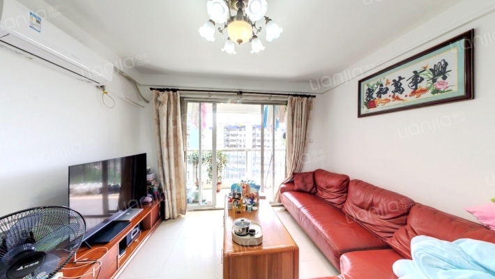 保利百合花园二手房实景图