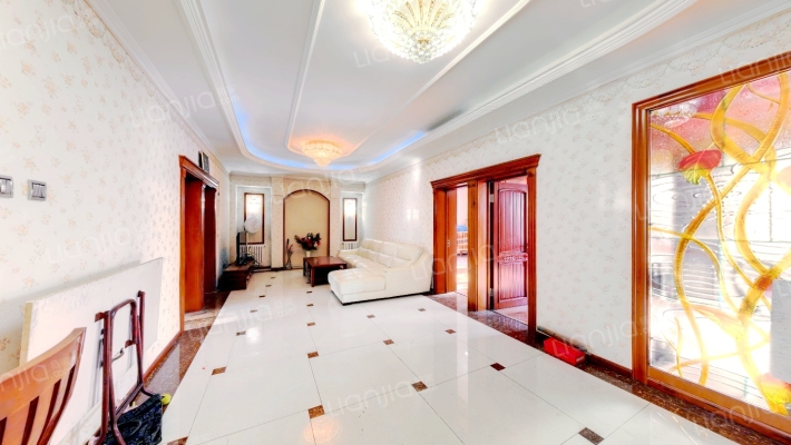 东风街二手房实景图