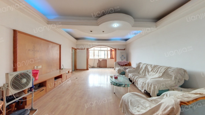 金茂大厦二手房实景图