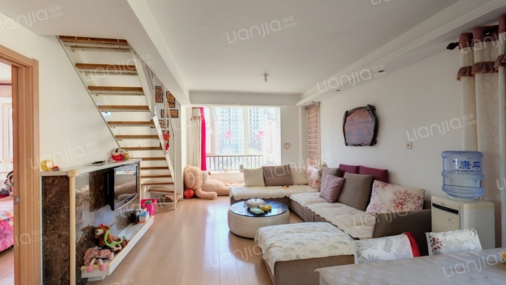 万科假日风景二手房实景图