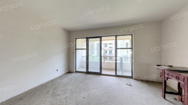 芙蓉山庄C区二手房实景图