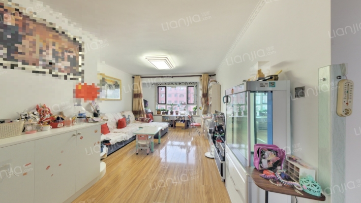 塞纳阳光F区二手房实景图