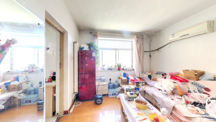 世纪新村二手房实景图