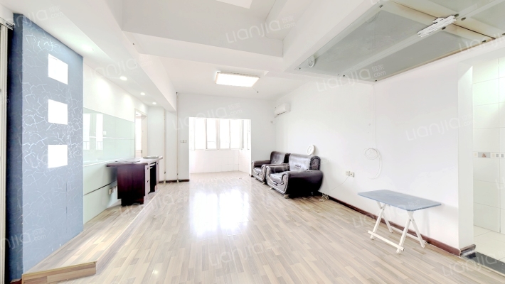 扶轮大厦二手房实景图