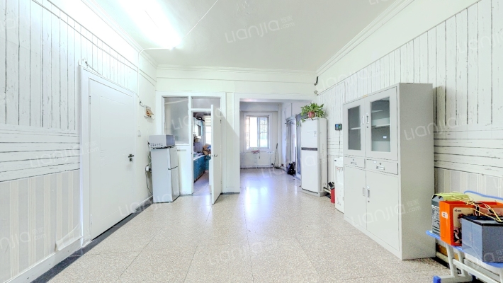 荣成雅居苑二手房实景图