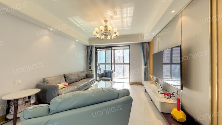 金地中心风华二手房实景图