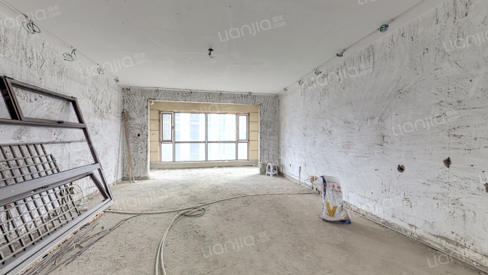 半岛公馆二手房实景图