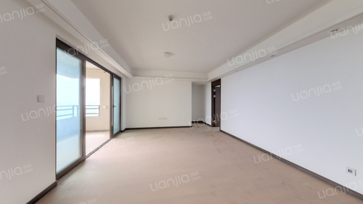 万科金域蓝湾三期二手房实景图