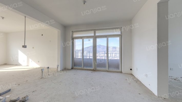 润鼎嘉园二手房实景图