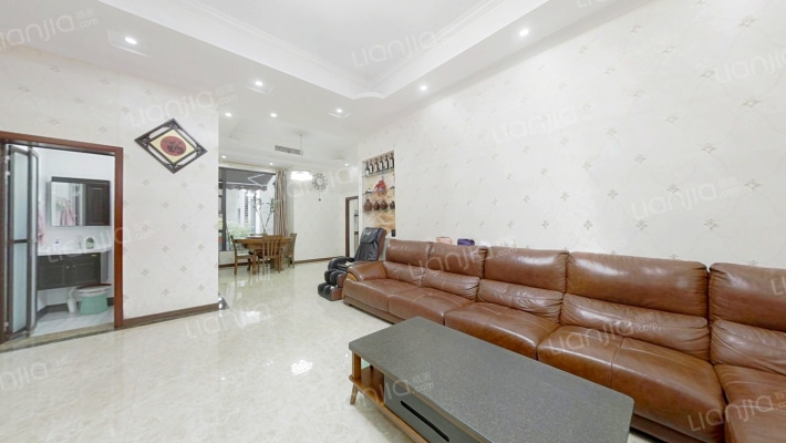 恒基翔龙江畔二手房实景图