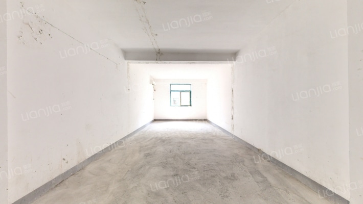 军威苑小区二手房实景图