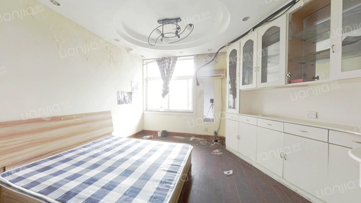 银海花园南区二手房实景图