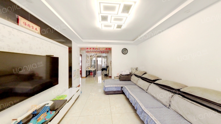 和泰红枫园二手房实景图