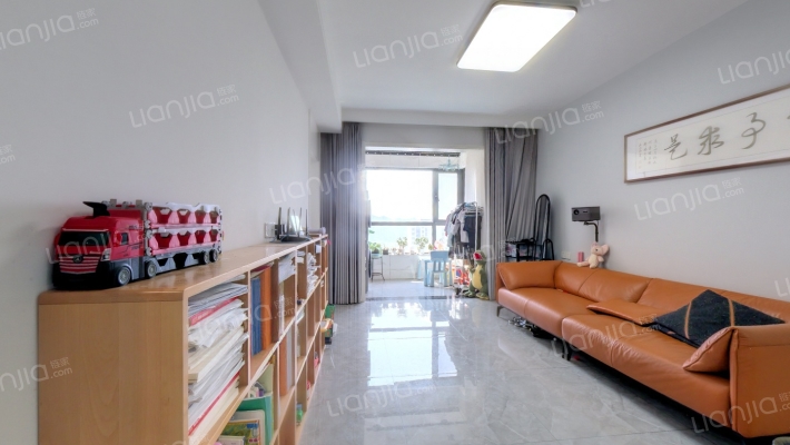 融创城开龙府1号院二手房实景图