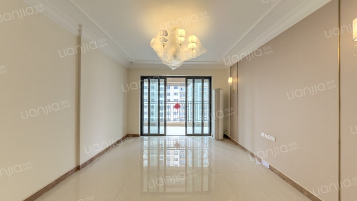 恒大悦湖商业广场二手房实景图