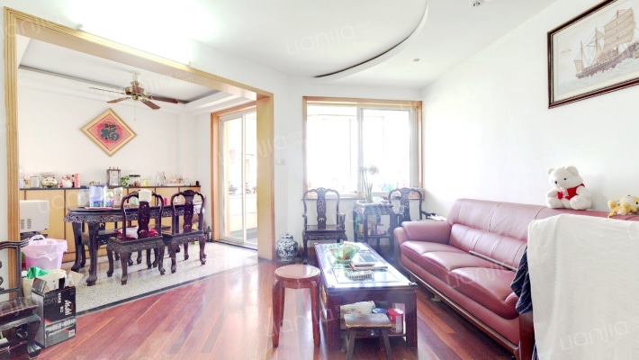 名人花苑二手房实景图