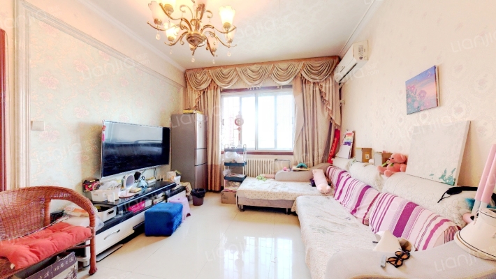 晶华城二手房实景图