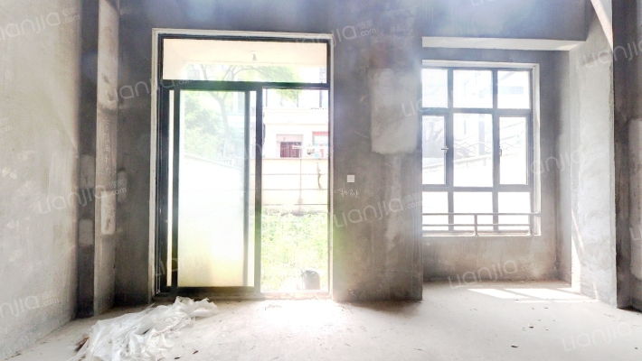 海亮九台别墅二手房实景图