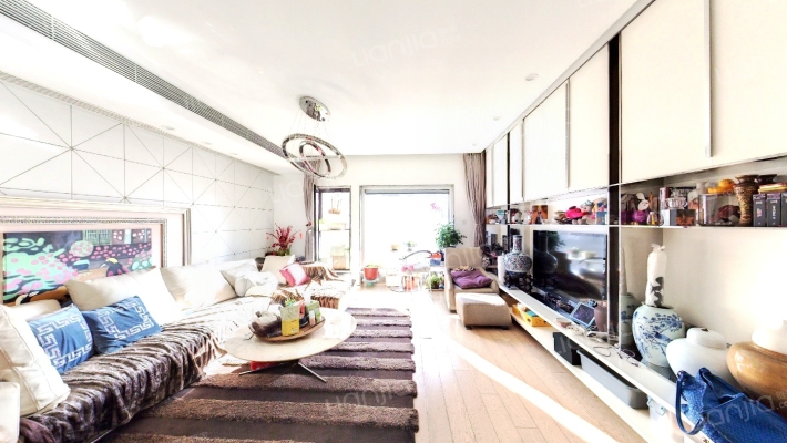 金陵凤栖园二手房实景图